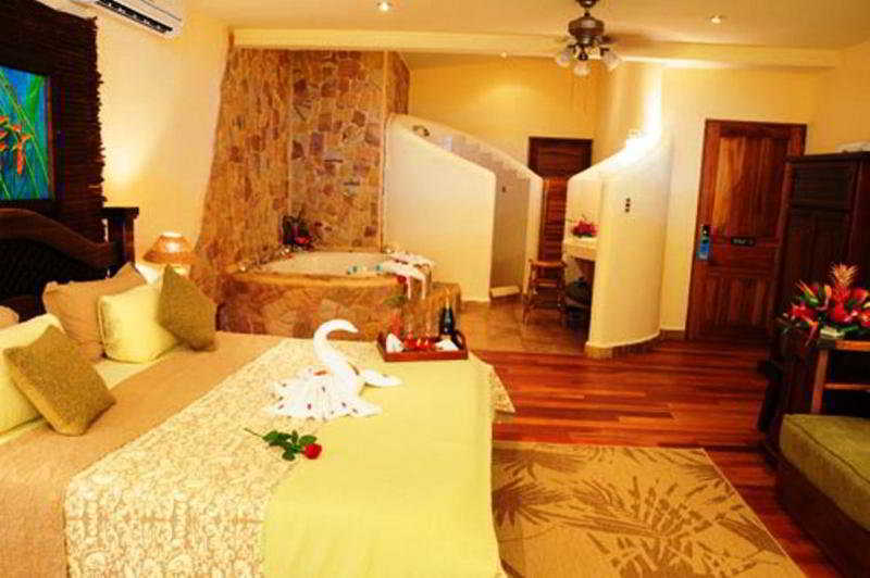 Issimo Suites Boutique Hotel & Spa - Adults Only Manuel Antonio Luaran gambar