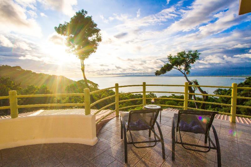 Issimo Suites Boutique Hotel & Spa - Adults Only Manuel Antonio Luaran gambar