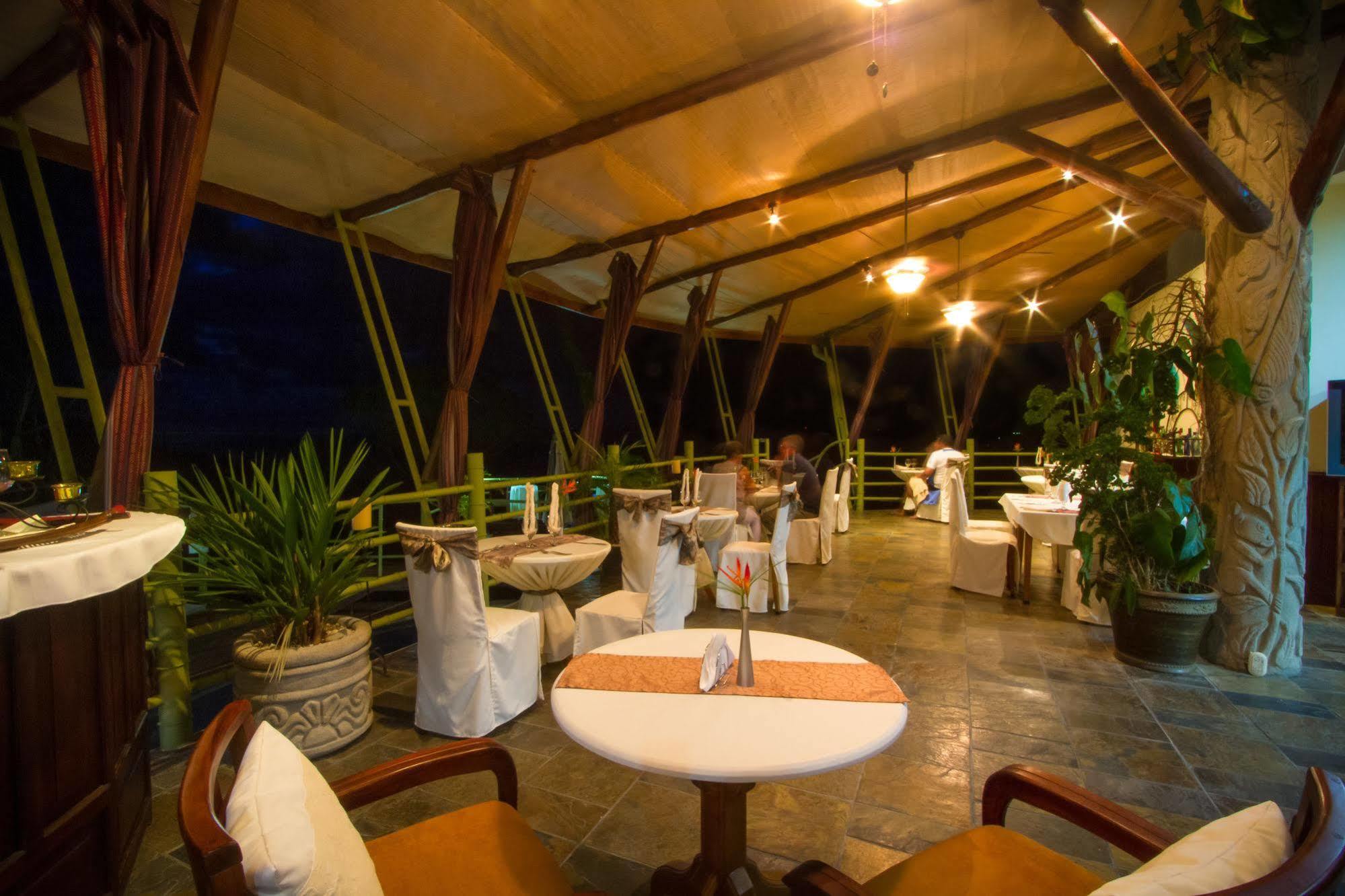 Issimo Suites Boutique Hotel & Spa - Adults Only Manuel Antonio Luaran gambar