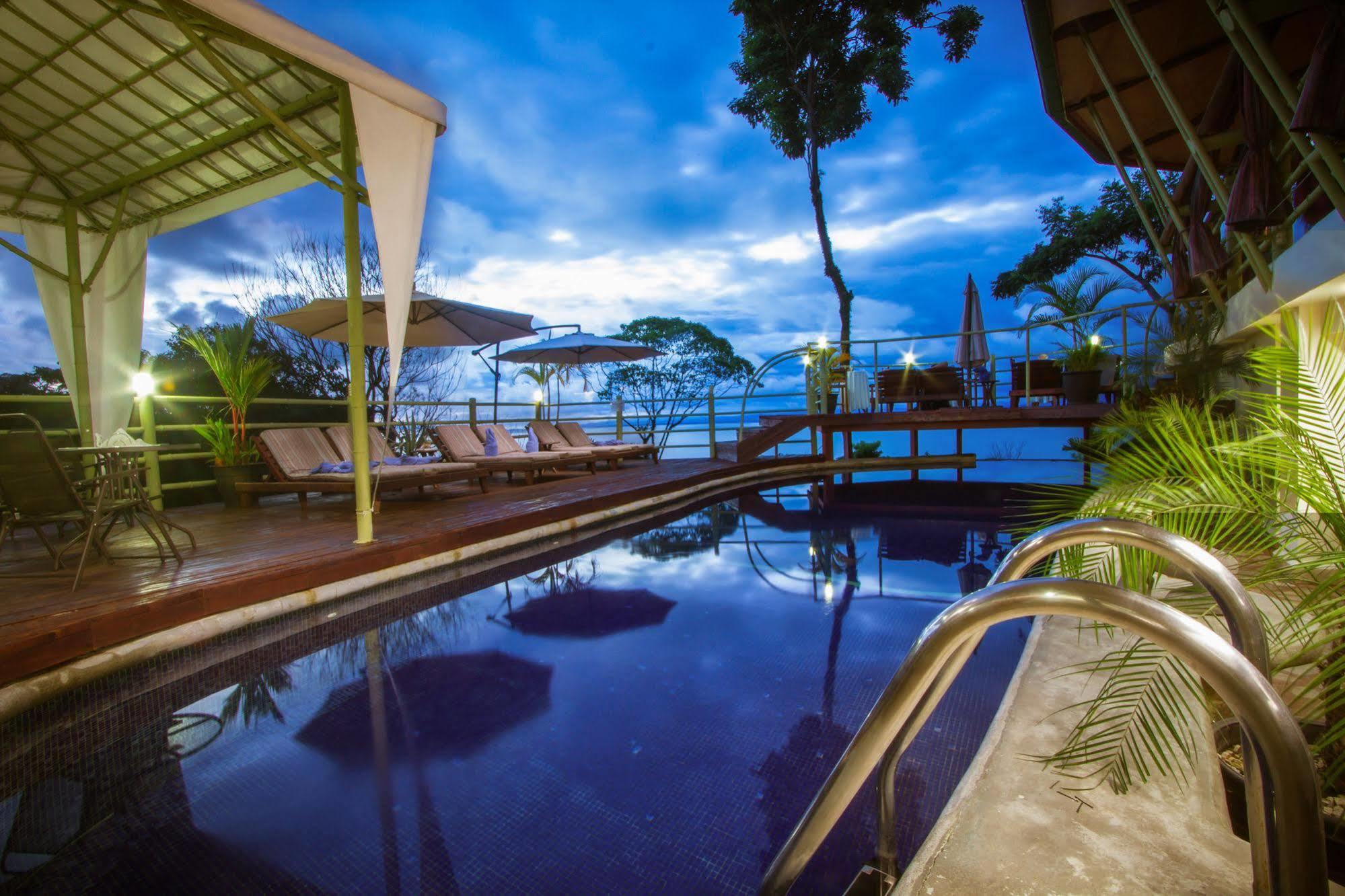 Issimo Suites Boutique Hotel & Spa - Adults Only Manuel Antonio Luaran gambar